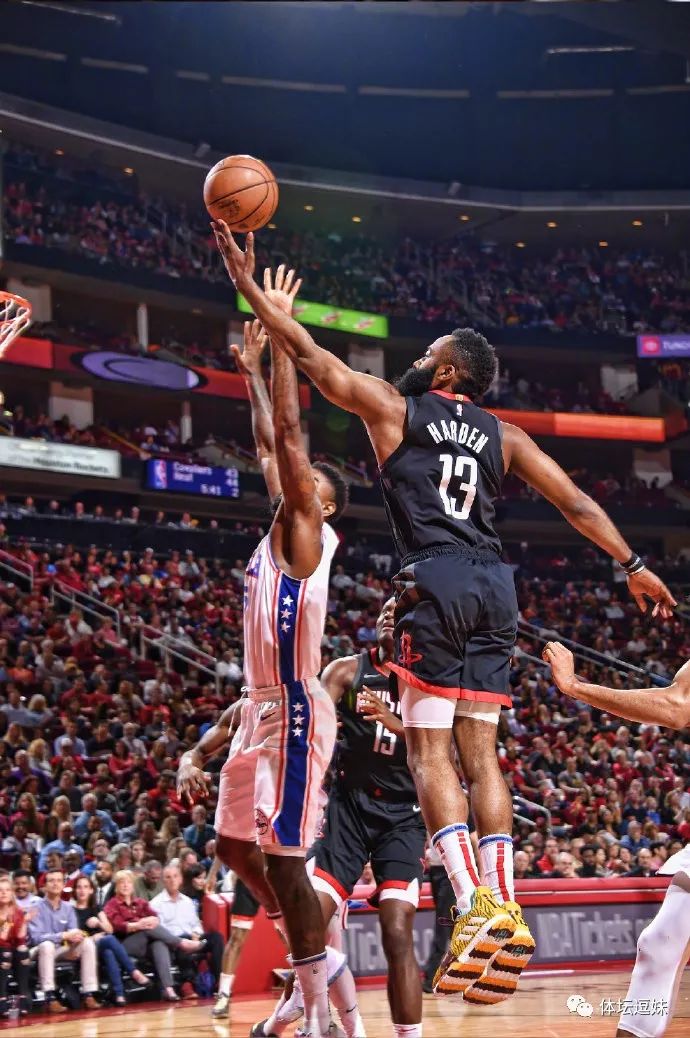 武磊单场踢失4单刀完整版,武磊错失绝平完整视频