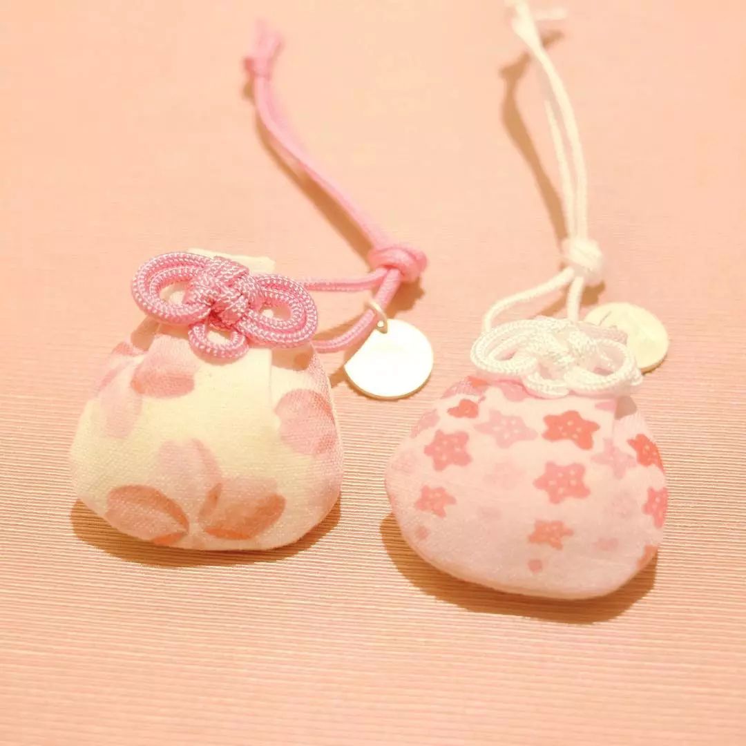 鍐板窛绁炵ぞ缁撶紭,鍐板窛绁炵ぞ鐑熻姳寰″畧