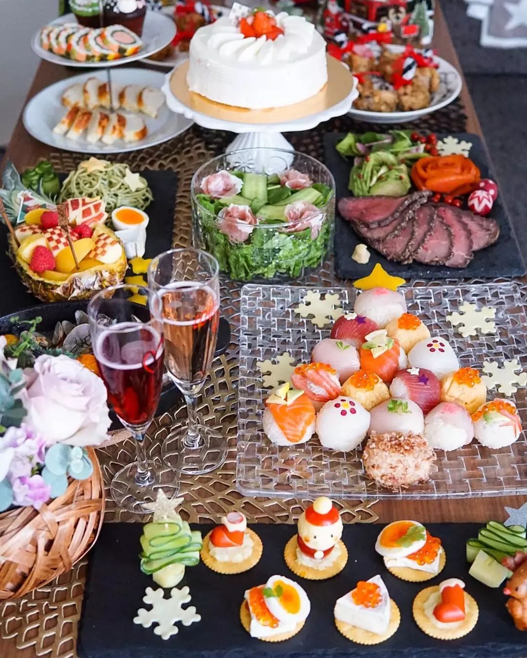 被11万网友狂求菜谱，这家人的一日三餐，为什么这么有魔力？