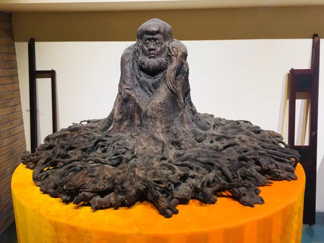 带孩子云游国内外10大顶级博物馆,青岩古镇金丝楠木博物馆