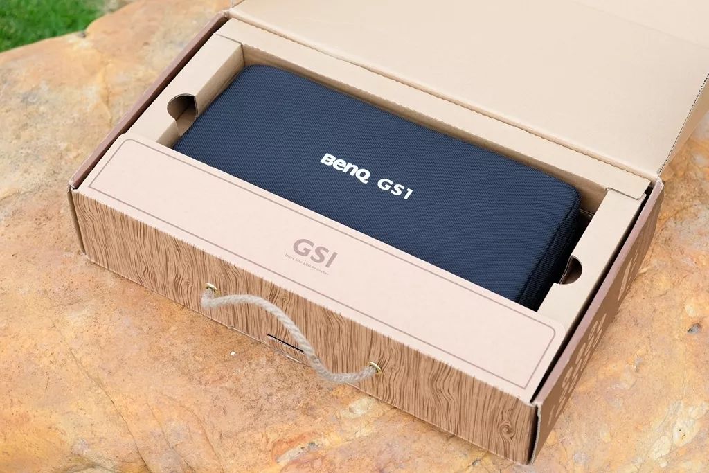 预告：明基新款智能家用色准投影仪，AI智能语音加持，在家打造专业影院在线学习娱乐中心