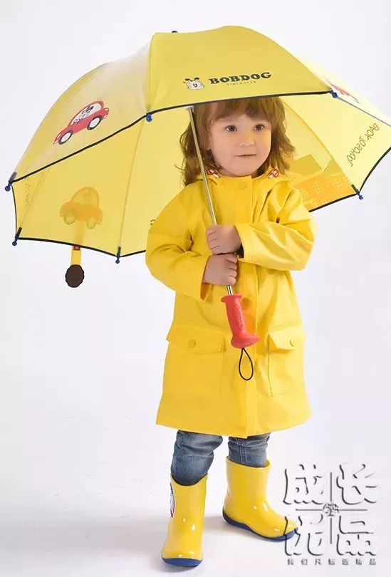 一件雨衣能穿多久,一件好衣服可以穿多少年