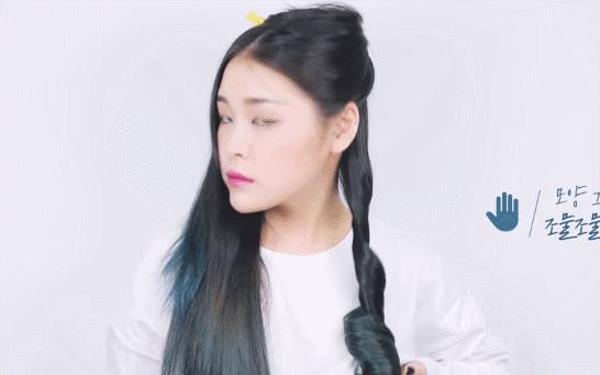 泫雅孔雪儿关晓彤,关晓彤和泫雅撞衫