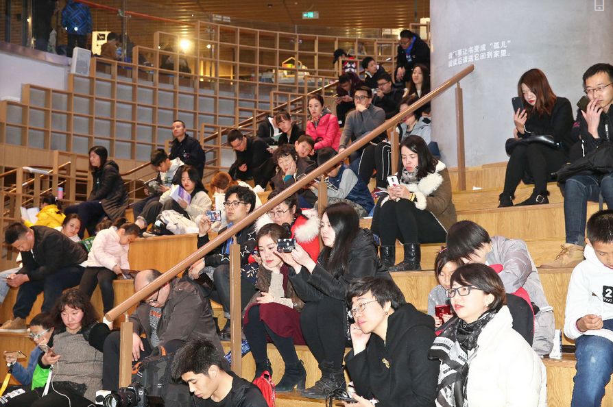 “这里是和平”主题公开课开讲,记录沈阳人的“和平情怀”!