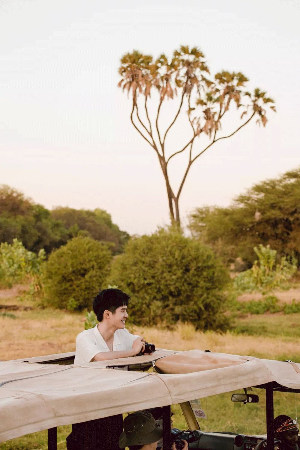 跟刘昊然在非洲过了6天5夜,发现他其实就是个话痨加多动症啊……