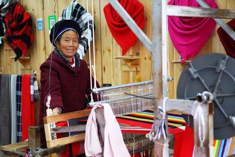 丽江除了鲜花饼还有啥,丽江不踩坑的景点推荐