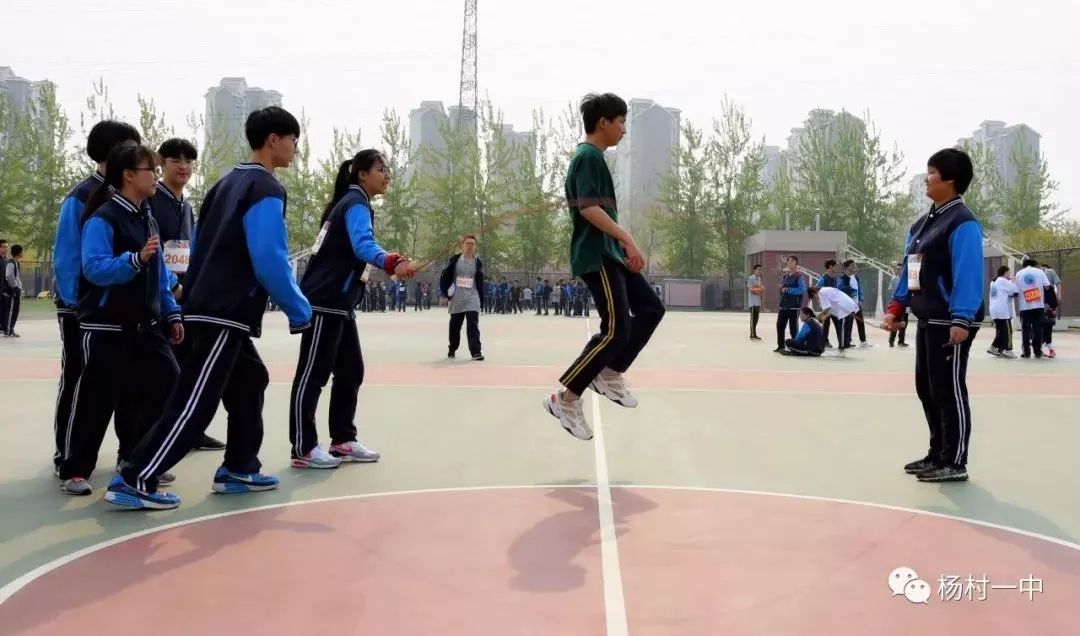 杨村一中运动会开幕式完整版,2019青春夏日运动会