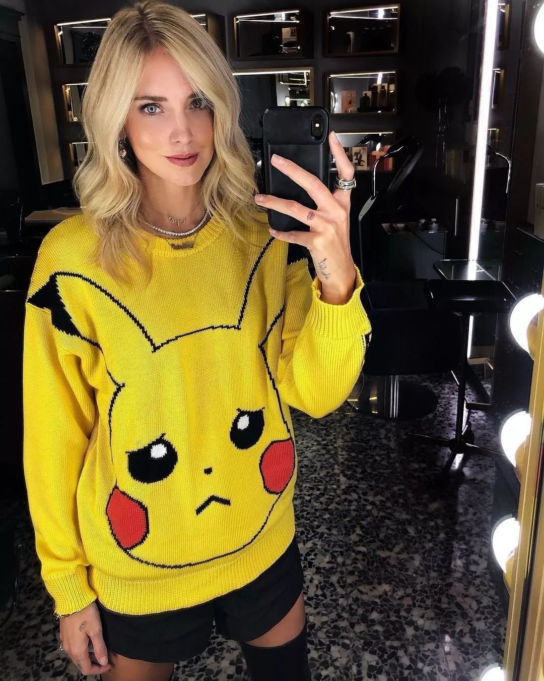 让爱豆们集体卖萌的二次元角色，到底是何方神圣？！