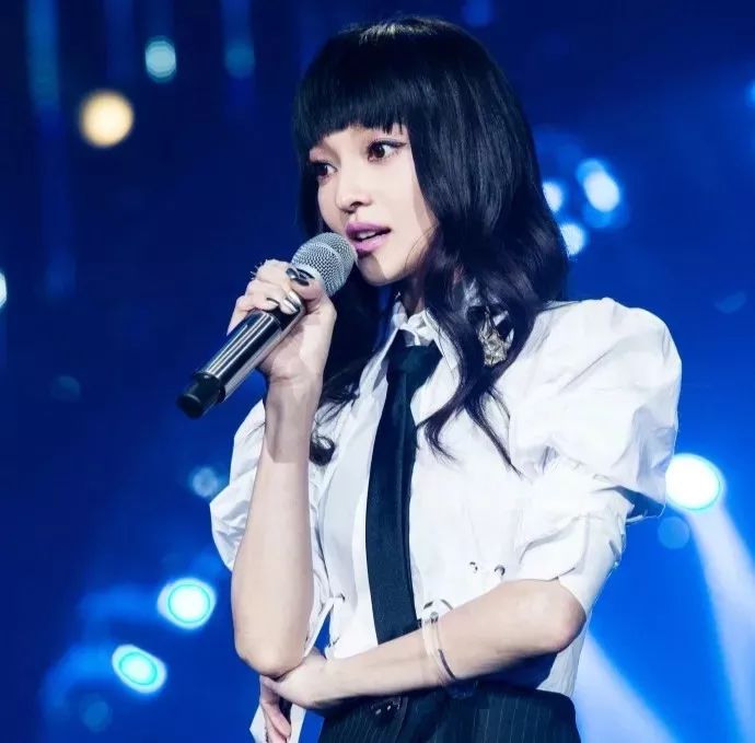 比天猫便宜一半的肌肤自救神器，效果堪比嫩肤针！大牌明星都在用