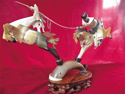 施华洛世奇百变魔链牛角手链,牛角百变方块