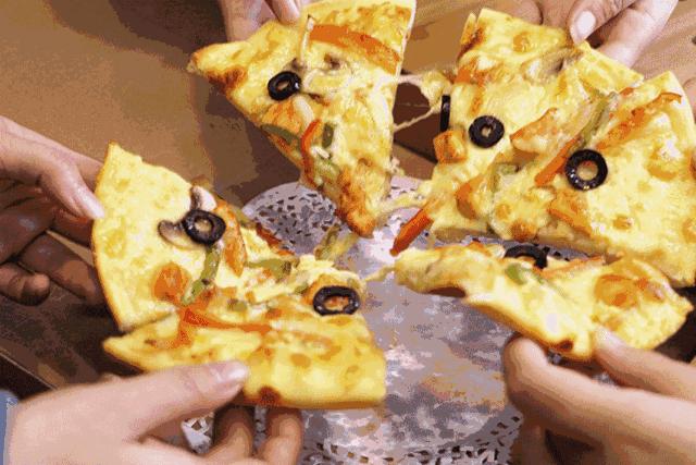 千斤龙虾山、10米巨型火锅，还有百人披萨挑战赛等你来战！这个五一让你嗨玩个够！