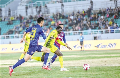 乌龙球！呼和浩特队遭遇赛季主场首败