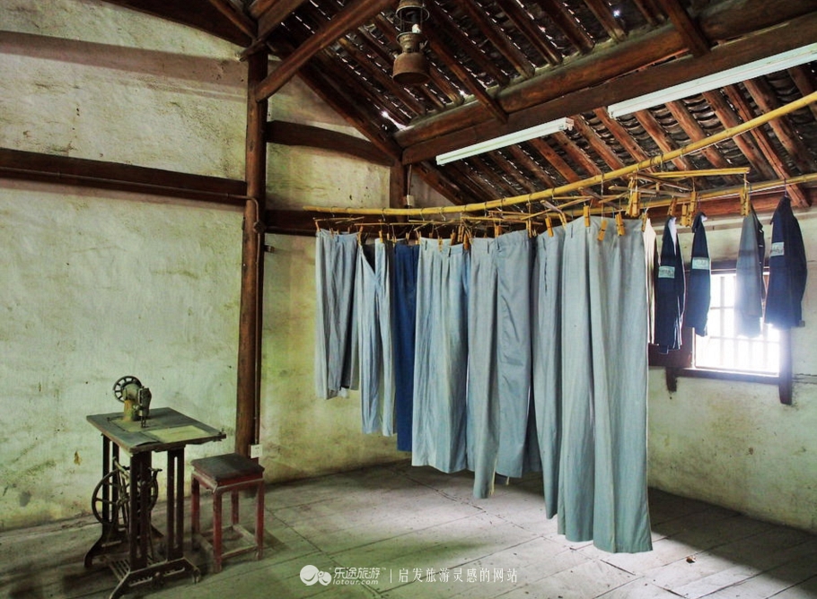 隐藏大山深处的小村庄,一个山清水秀的美丽小村庄