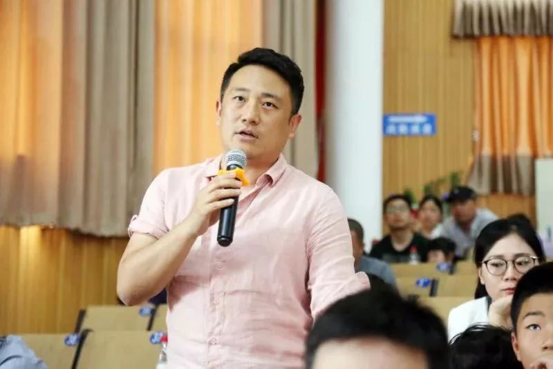 义乌市新丝路学校与树人中学,义乌市新丝路学校