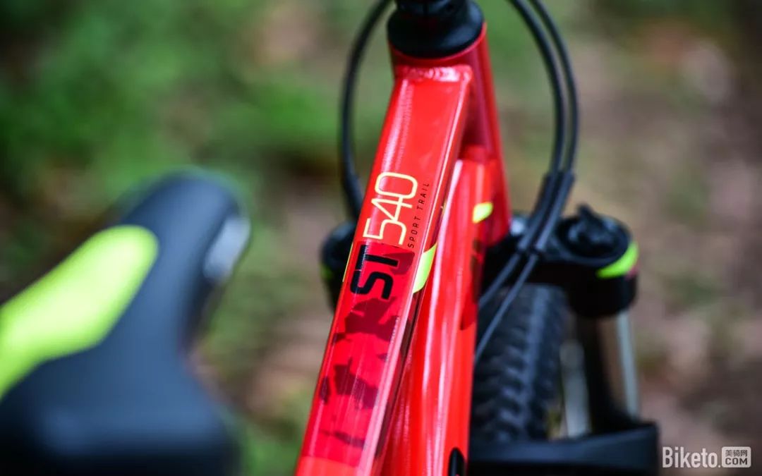 迪卡侬rockriderst500,迪卡侬rockrider500山地车