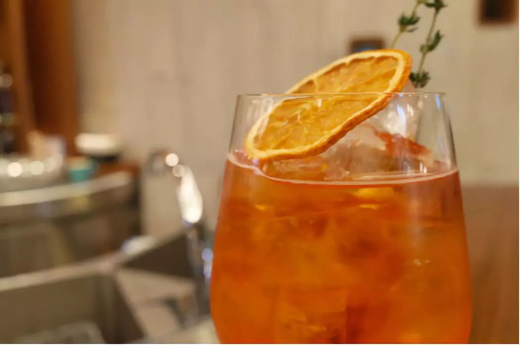 香港48h|饕客胃里,有两个香港