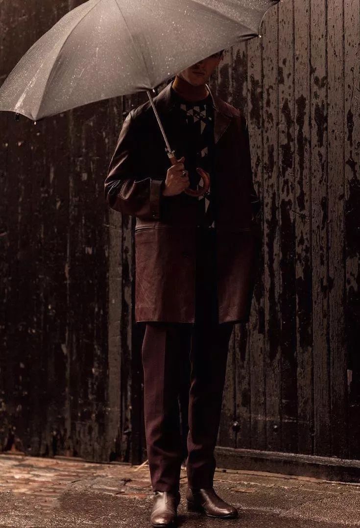 *裤内**都晒不干的梅雨季，江浙沪男人如何保持体面？丨基本款