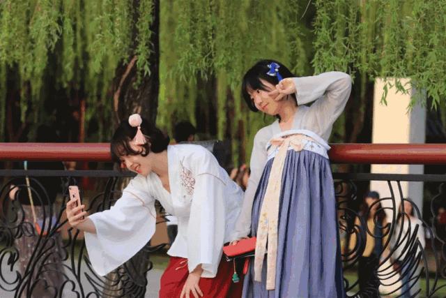 曲江创意谷游玩攻略,深宫曲江海静攻略