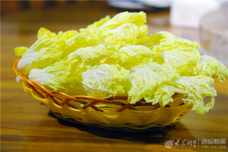 云南特色蒸汽石锅鱼探店视频,鲜潭蒸汽石锅鱼所有菜品推荐