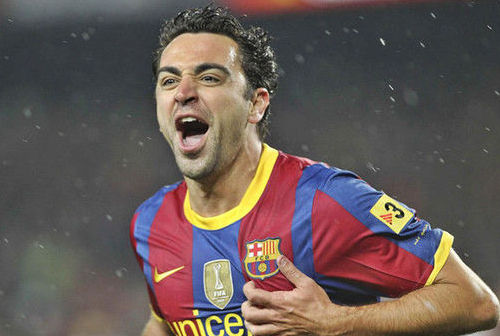 哈维退役巴萨最后一场比赛,哈维退役伊涅斯塔对他说了什么