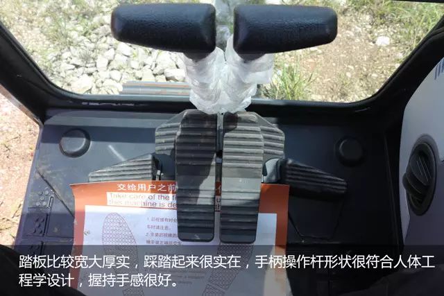 小松pc60-6挖掘机百科,小松pc60-5挖掘机工作视频