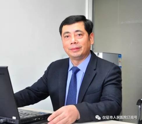 中大医院介入专家滕皋军、男科专家金保方定期到仪征市人民医院坐诊