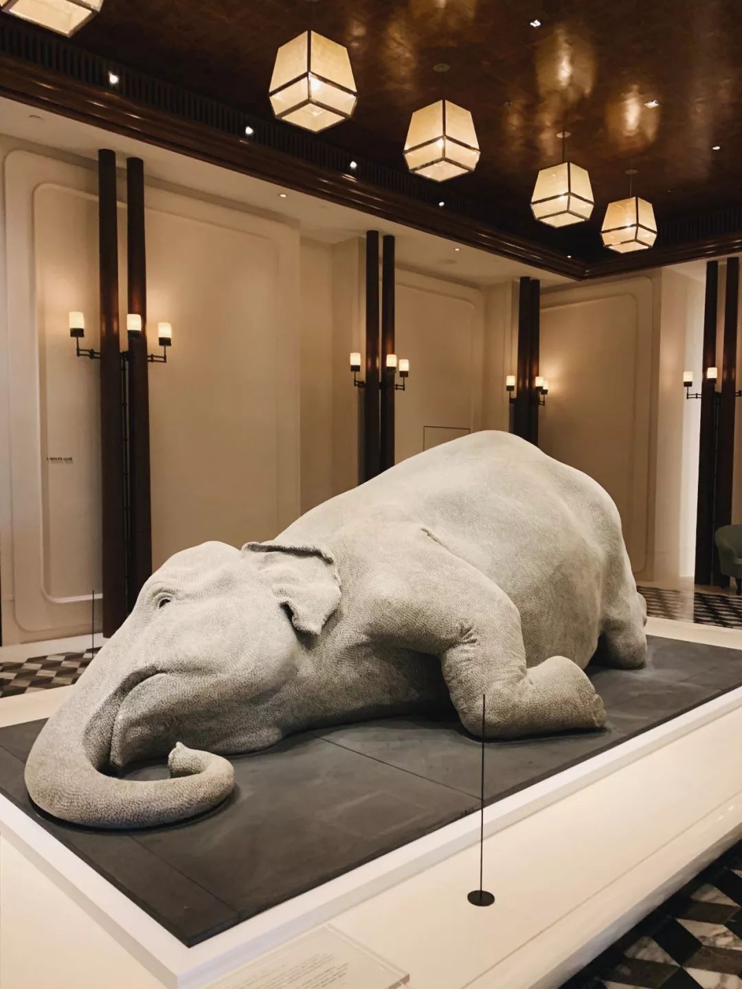 香港瑰丽酒店住三付二,香港20000一晚的酒店