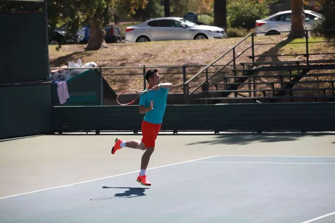 成都特警夜巡,成都特警最新消息