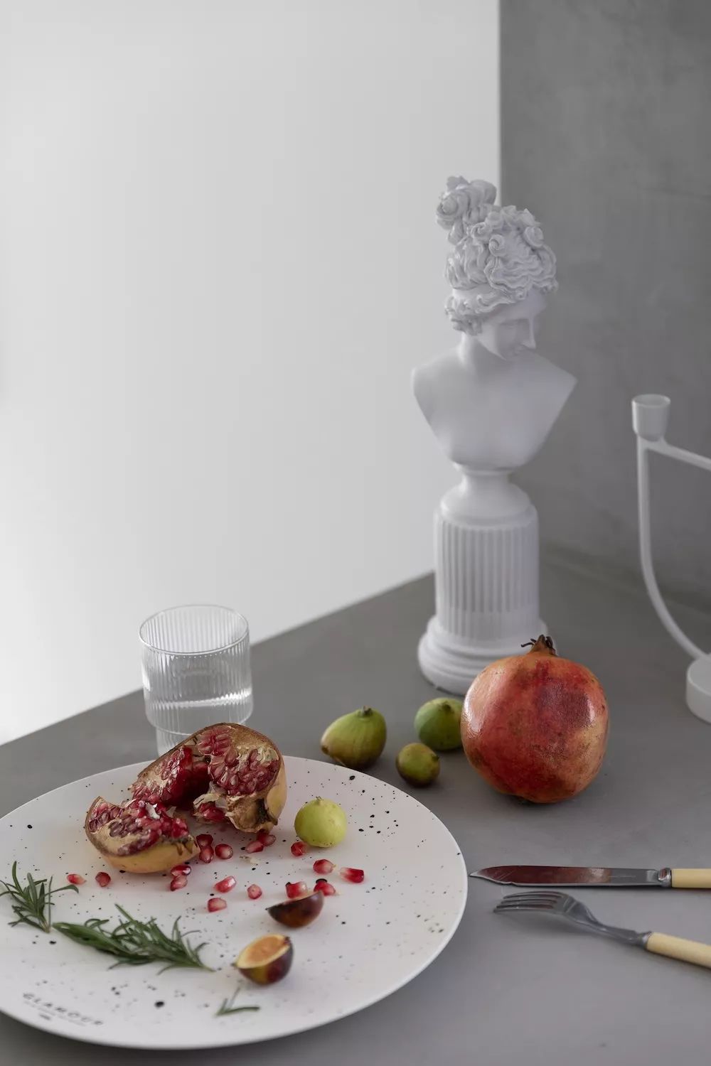 新豪宅时代，终于可以跟水晶灯、罗马柱说拜拜了！