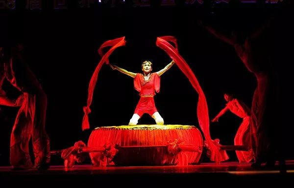 残疾人活得更有尊严,残疾人真的一点出路都没有吗