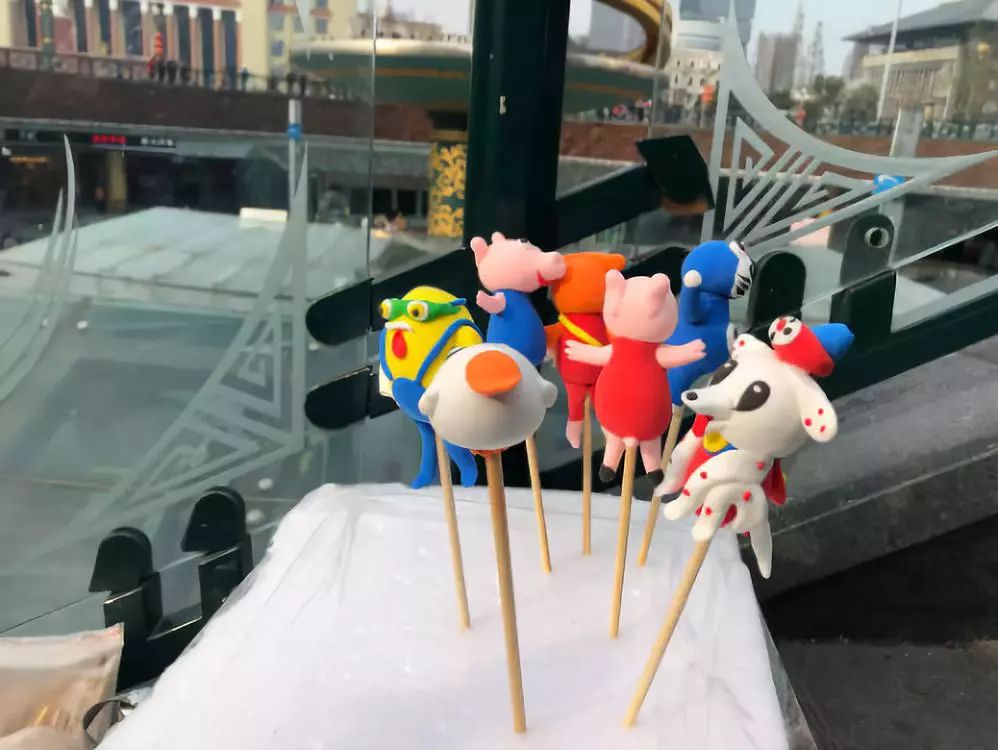 脑瘫儿童泥塑视频,泥塑妈妈脑瘫儿