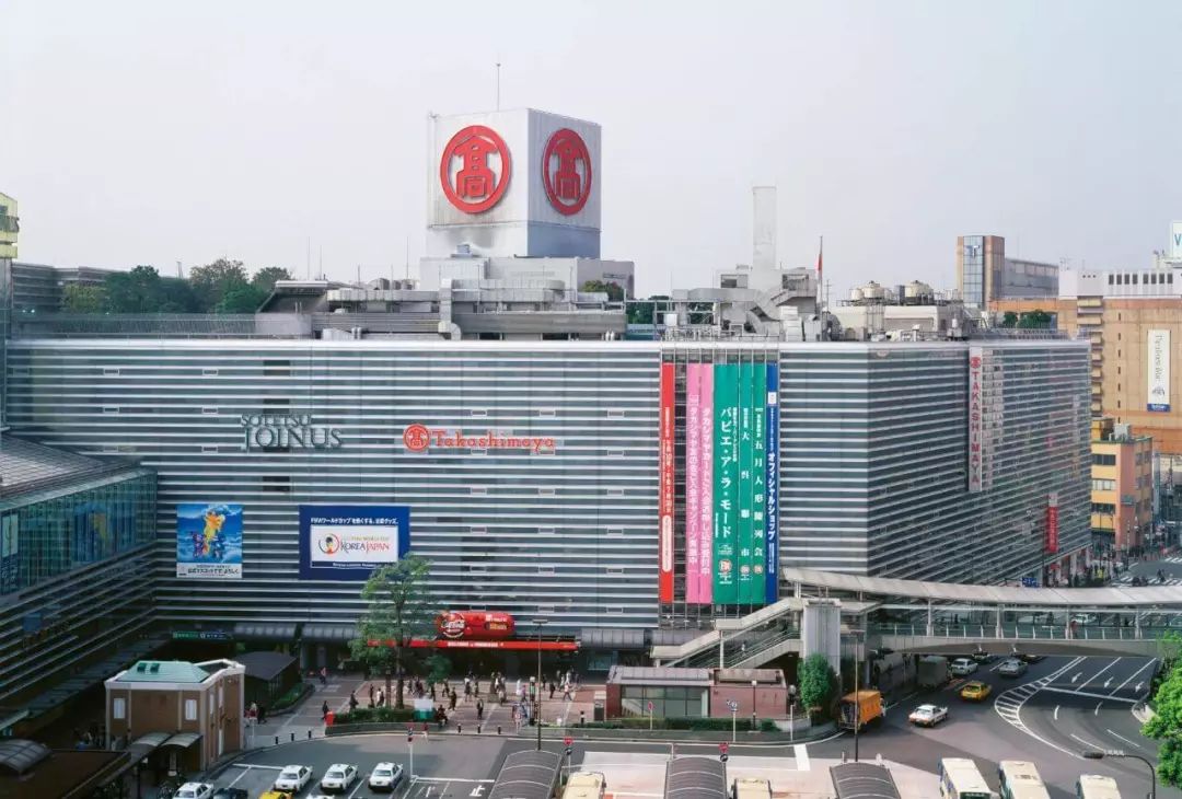 生活排忧所、准妈服务站、会员卫生间、机器人共荣.....盘点日本TOP10百货商场的体验创新对策