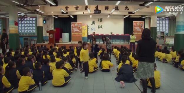 跟拍香港穷孩子、富孩子的一天，在贫富差距最大的香港，纪录片真实揭示了人与人的起跑线相差有多远