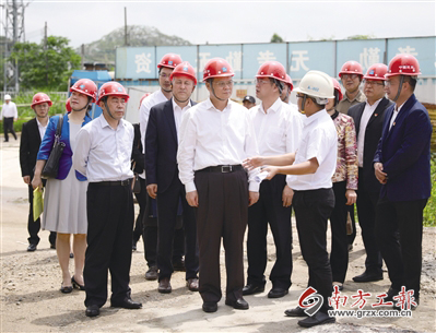 吕业升调研广东南华工商职业学院建设工作