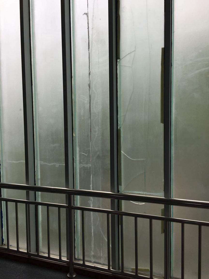 医院玻璃碎片怎么处理,医院如何处理玻璃碎