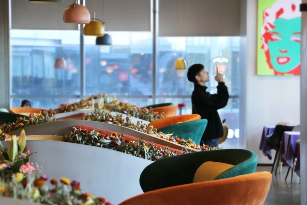 叉腰吧高新！这次你真的牛坏了！