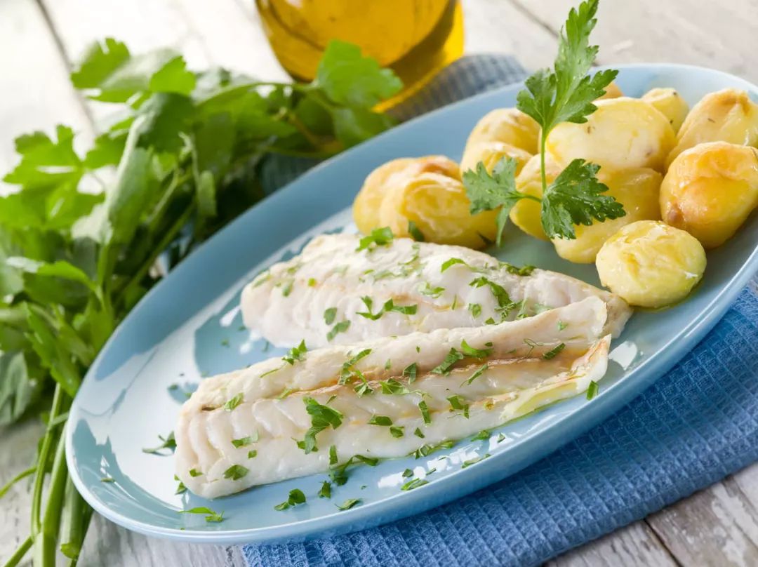 土豆在裤子上用什么方法擦掉,土豆在裤子上涂什么最好