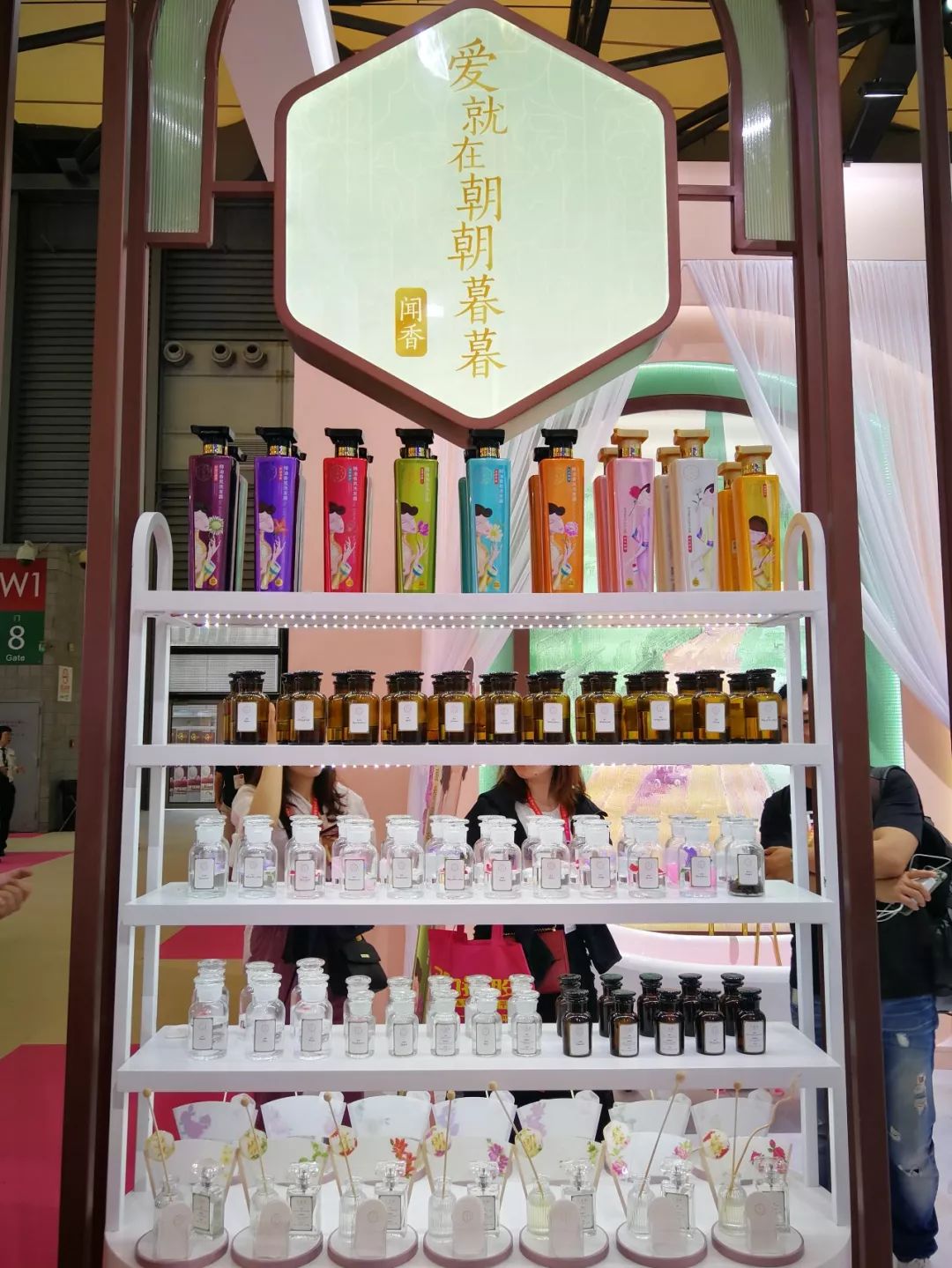 百雀羚最高端一款,百雀羚哪个系列去黄最好