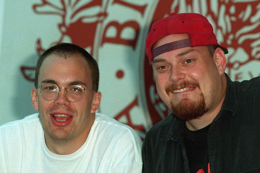 黑客帝国导演变成女的,黑客帝国导演是犹太人吗