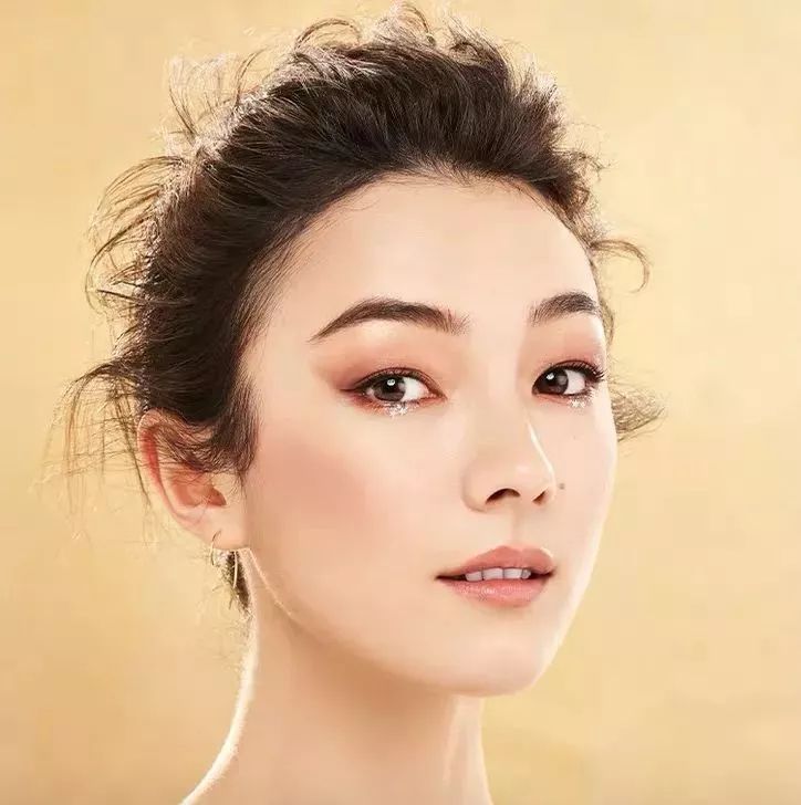 杨幂没上过晚会,杨幂水晶眼妆