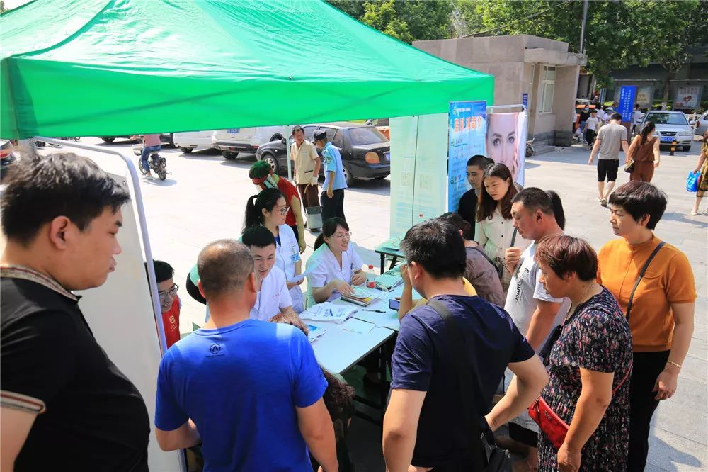 皮肤好不好，还是医生说了算