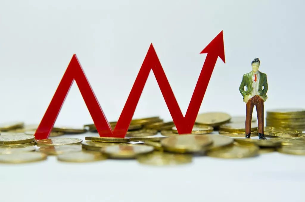 创业板年度业绩预告新规,创业板交易停牌规则新规