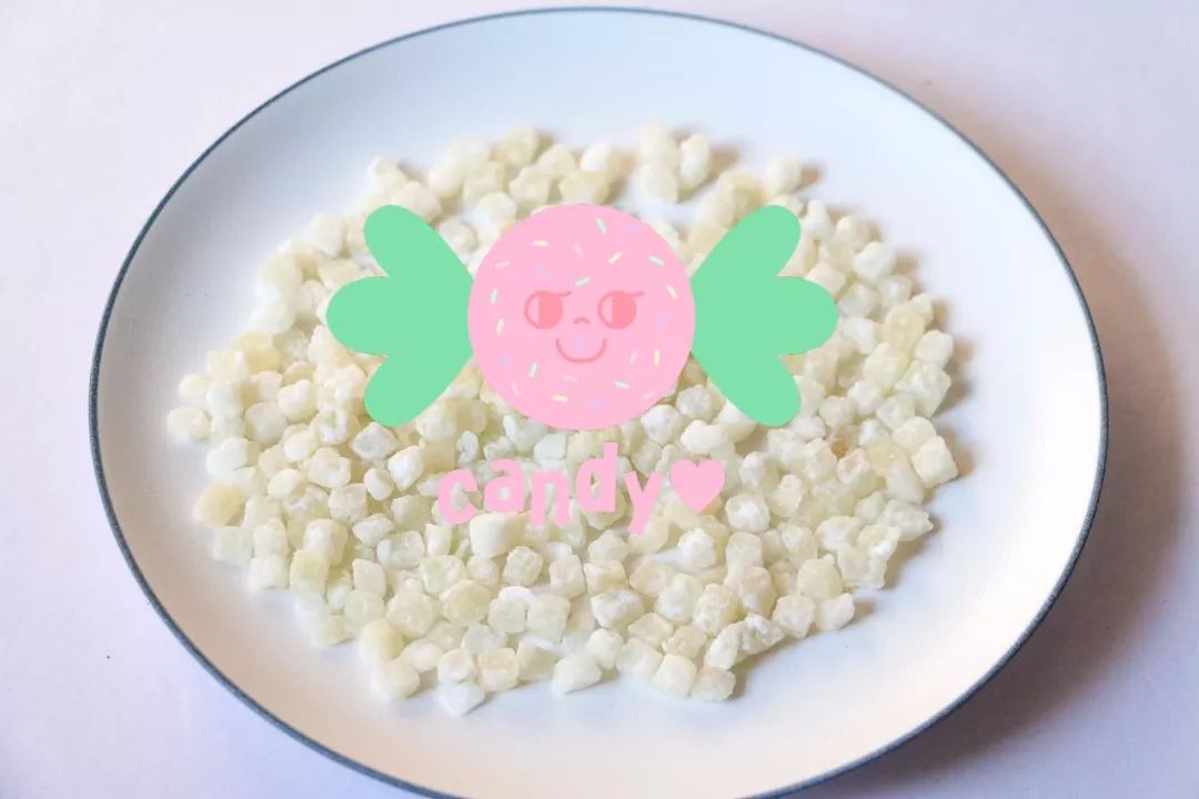 绝交！六一节竟然送我香菜薯片、虫子和卫生巾？