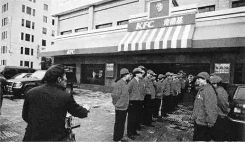 西安钟楼商圈事件真相,西安钟楼商圈历史