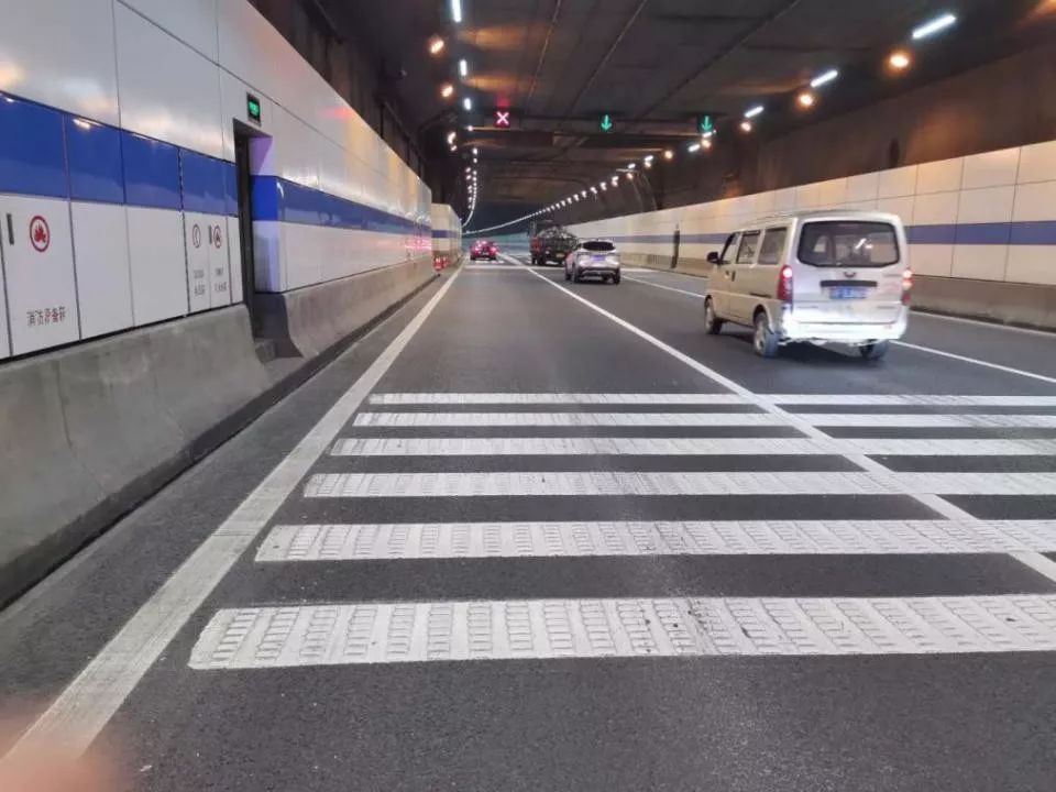 街镇交通拥堵疏导应急预案,上海警方多措应对返程高峰