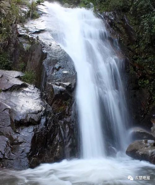 黄石天气热了有没有什么景点,黄石假期可去的风景区