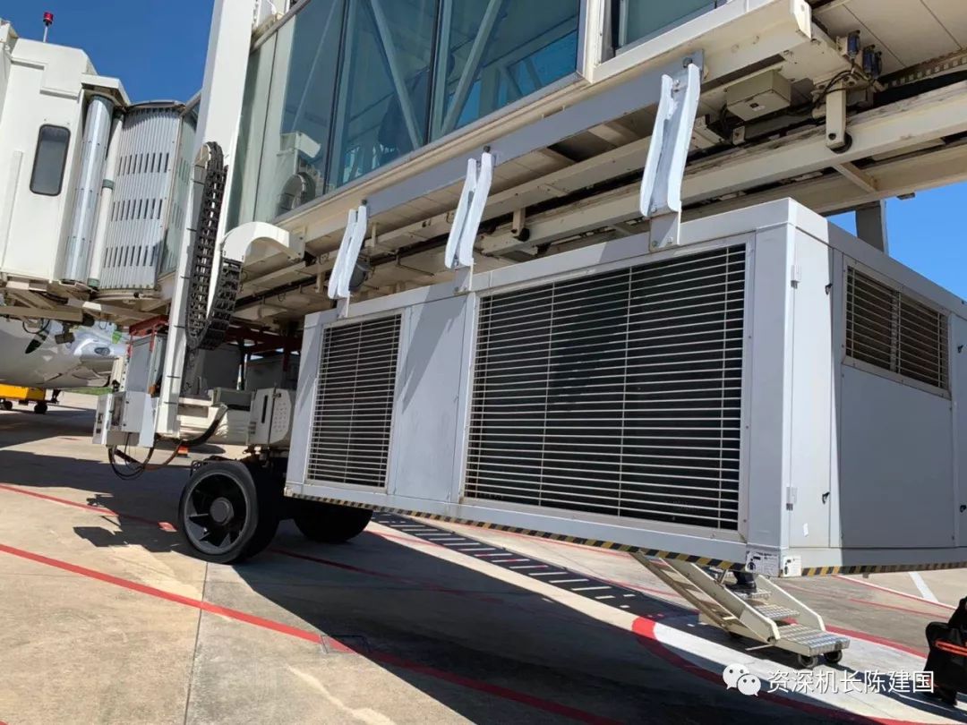 机坪29°，接上空调32°，你吃过桥载空调的苦吗？