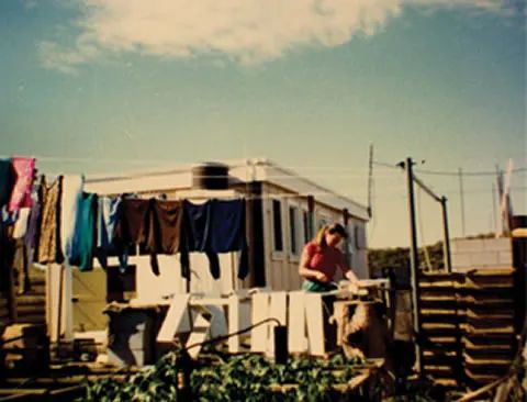 DFS给你讲最甜蜜的故事,试吃折扣还送礼,什么都不缺就缺你