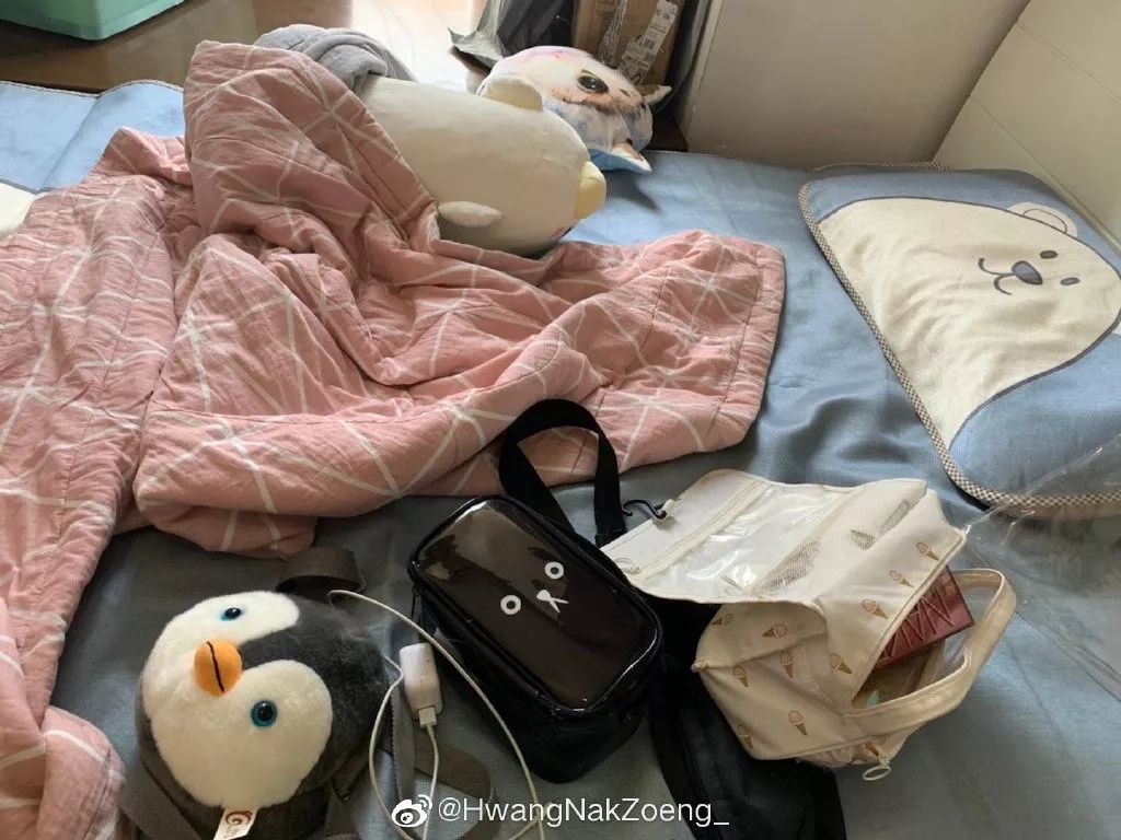 女生的床要怎么样的,女生的床应该是什么样的