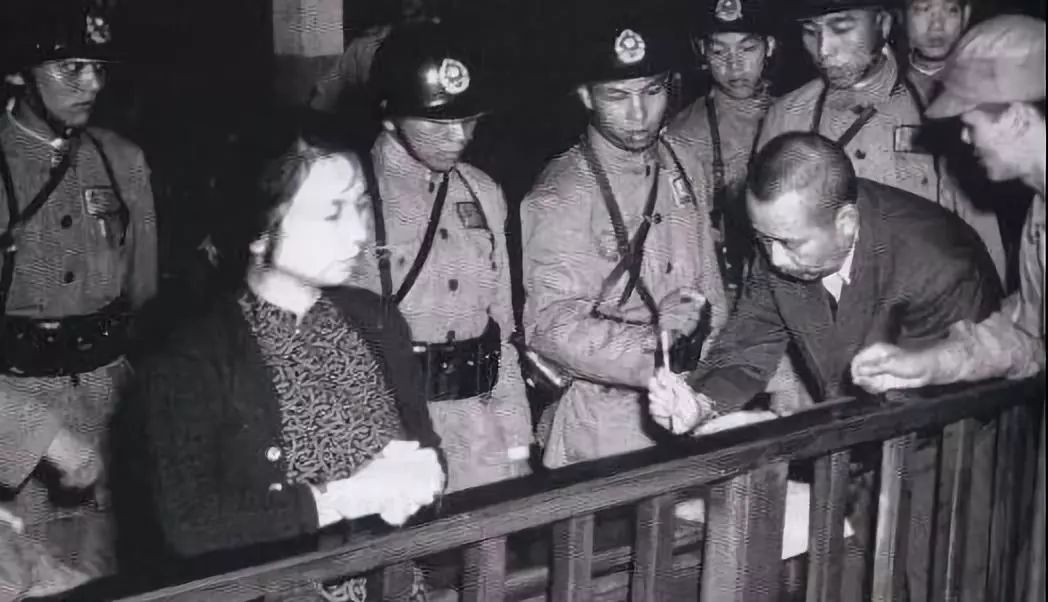 他是我*党**打入敌人内部的“一号人物”，然而却不为人知……